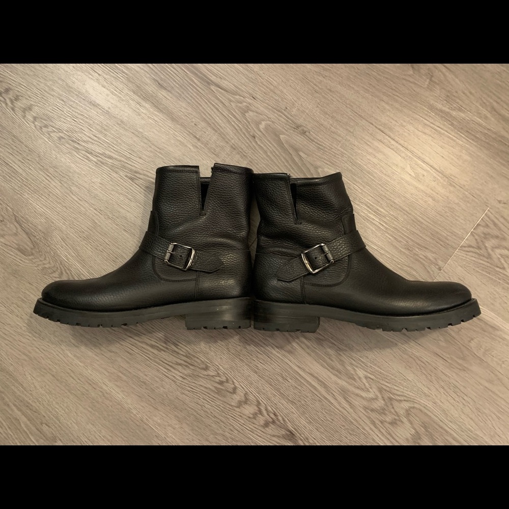 *FRYE*